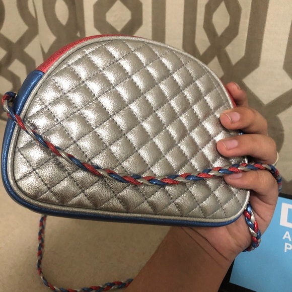 Gucci Trapuntata Mini Metallic Leather crossbody - Picture 3 of 5